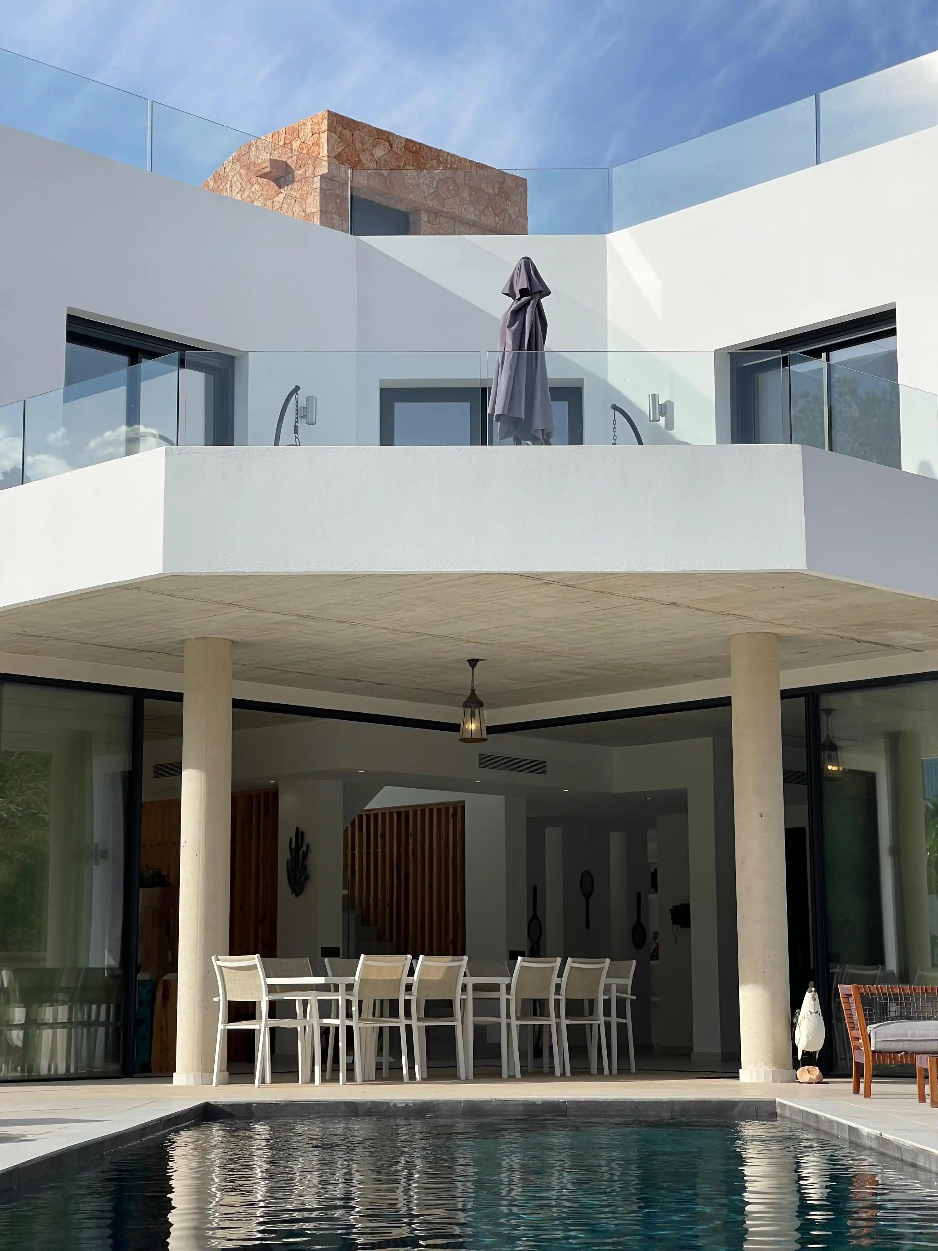 La Facade